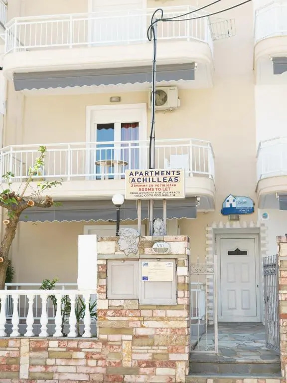 Achilleas Apartments