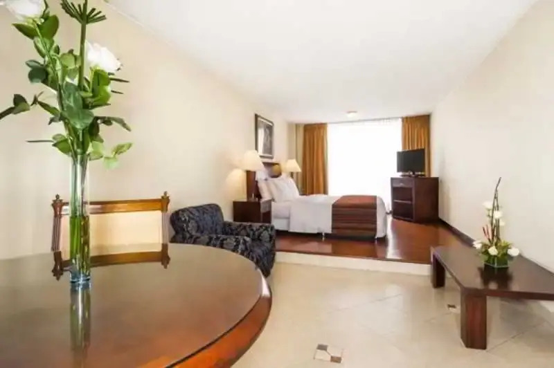 Hotel 51 Plaza 