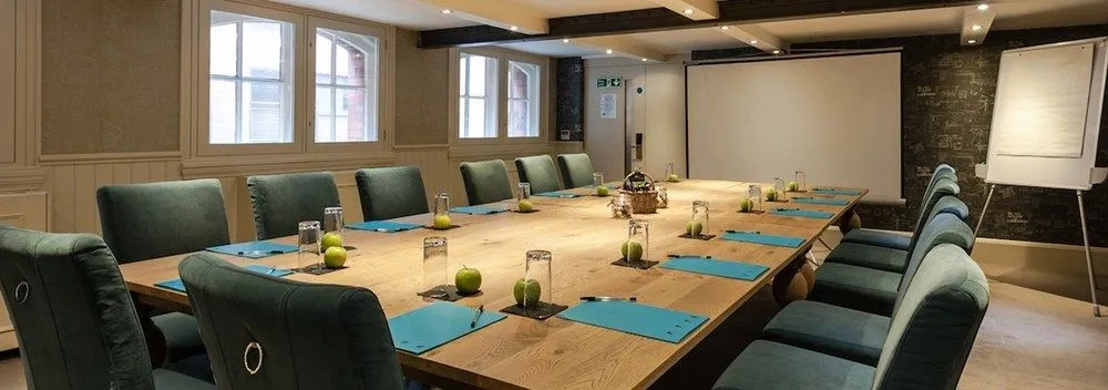 Great John Street Hotel