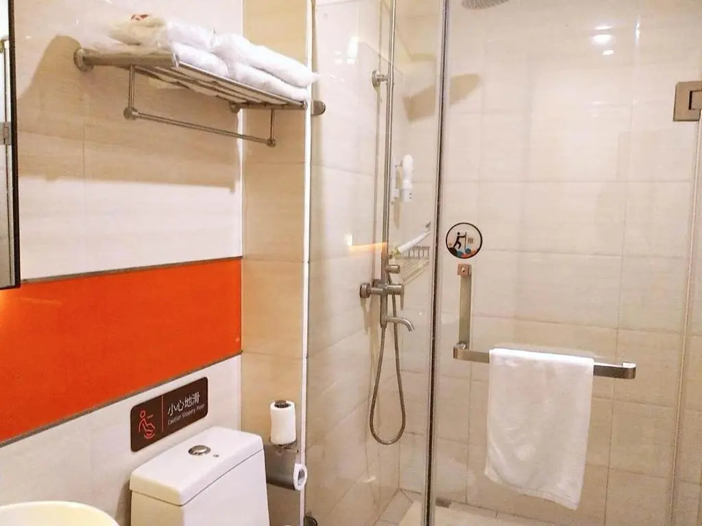 7Days Premium Nanchang Liantang Yingbin Middle Avenue Xiaolan Industrial Park Branch