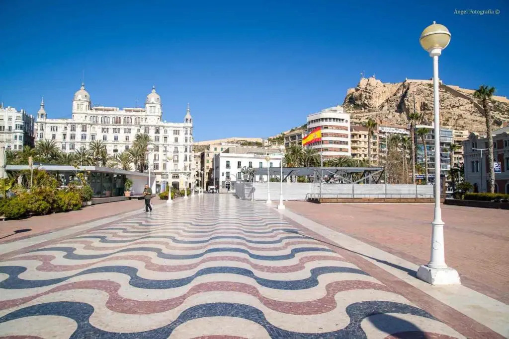 Playa - PLAZA AYUNTAMIENTO ALICANTE