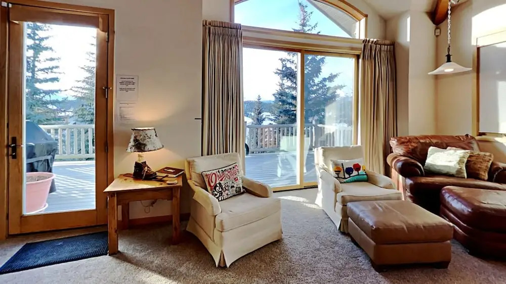 36 James Court 5 Bedroom Home by Redawning