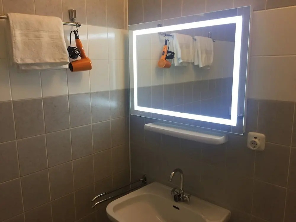 Apartment+WIFI near center Erlangen 1