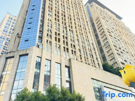 Nanning Lange Holiday Hotel (Convention Center Wanxiang Mall)