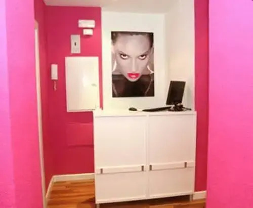 Room Pride Hostal