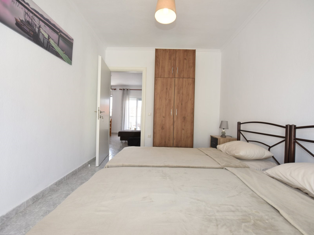 Isolde Apartment by TravelPro Services - Kalli...