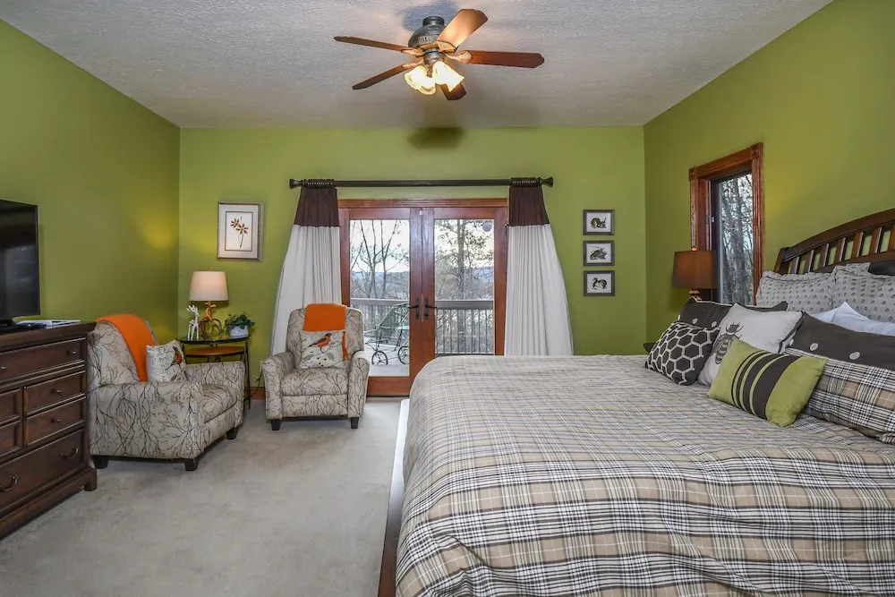 Cherries Jubilee 4 Bedroom House