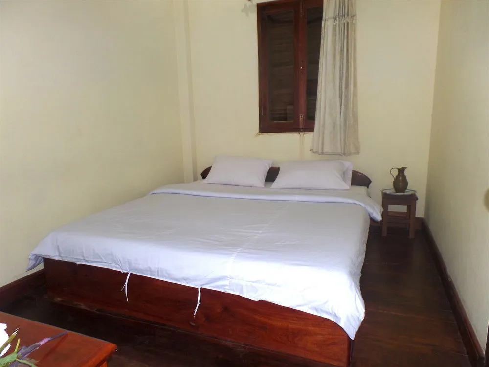 Inthasak Guesthouse
