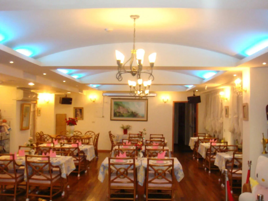 Hotel Hayata Lagom 泊思紅柴居