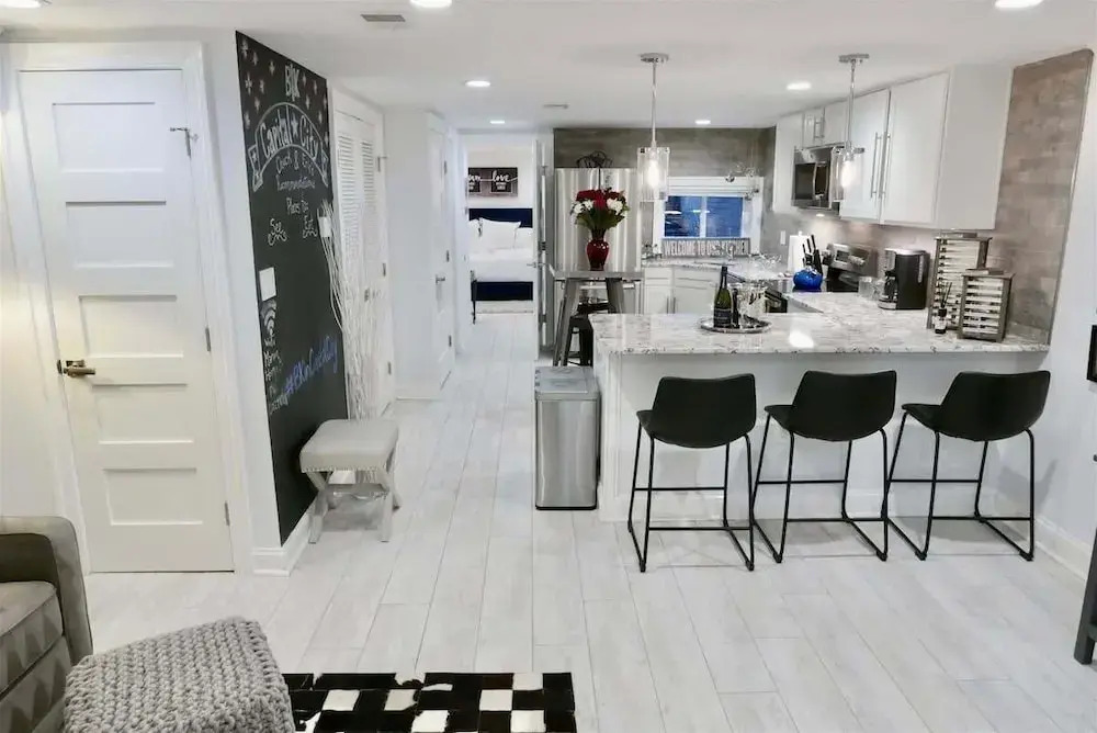 Stylish & Modern Apt Shaw Pking