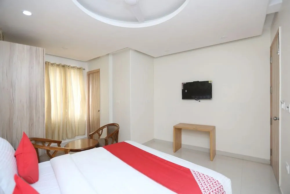 Capital O 18853 Hotel Mega