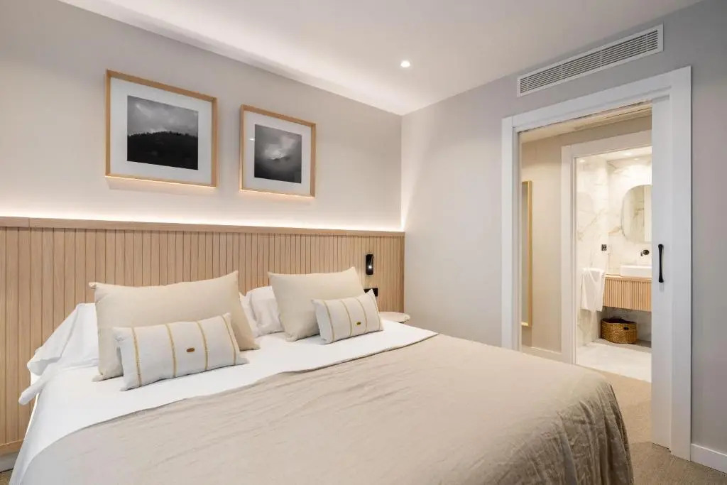 NIREA HOTEL
