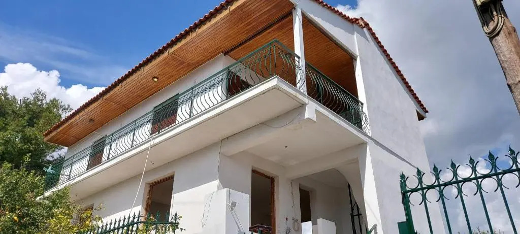 Elena's Family House