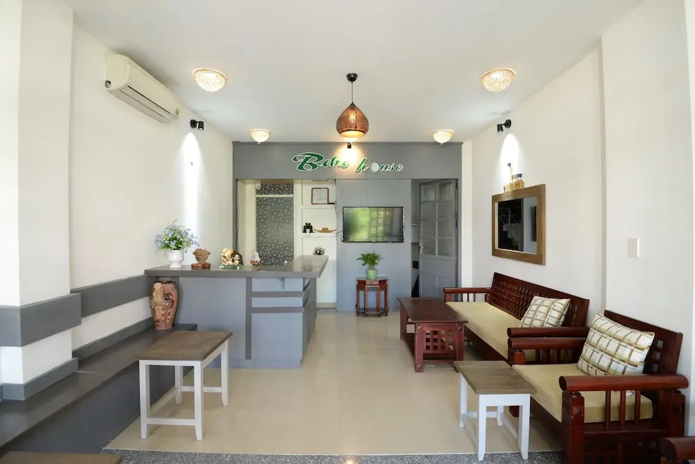 Bobo House