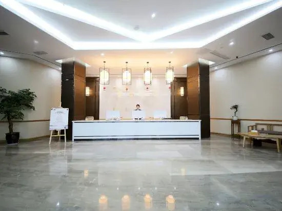 Huayi Kaiyuan Hotel (Wanda Plaza)