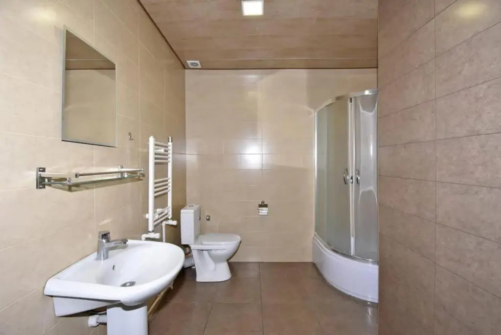 Mashtoc33 New apartment Yerevan center