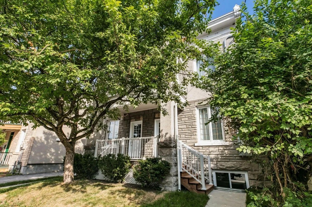 2BR Units With King Bed - Mins to Byward Market
