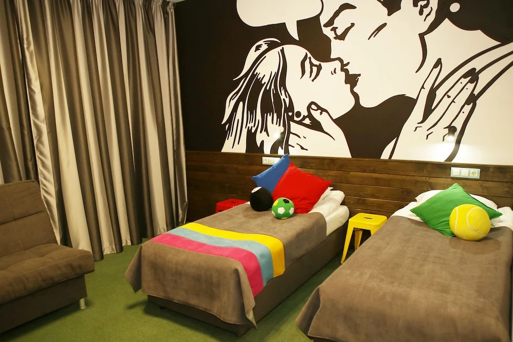 Emigrand Art Hotel