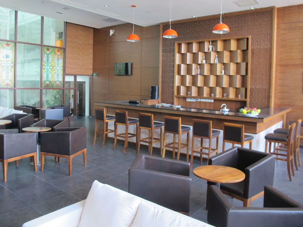 Nhi Phi Hotel