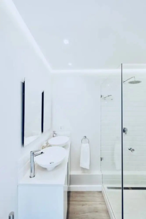 2 Bedroom Apartment in Green Point Cape Town