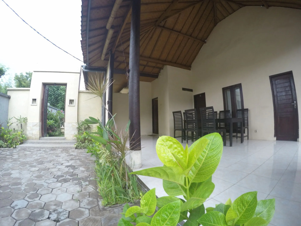 La Bella Guest House