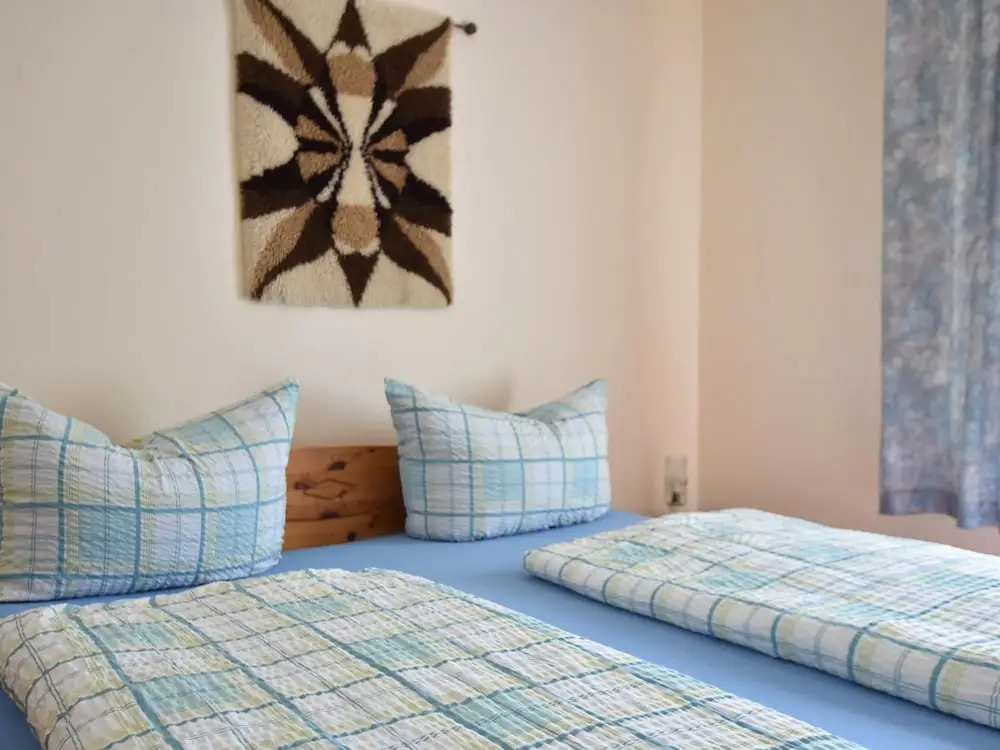 Quaint Apartment in Pepelow near Sea