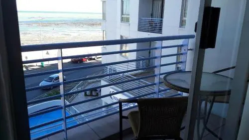 Sunset 786 Holiday Accommodation Unit-207