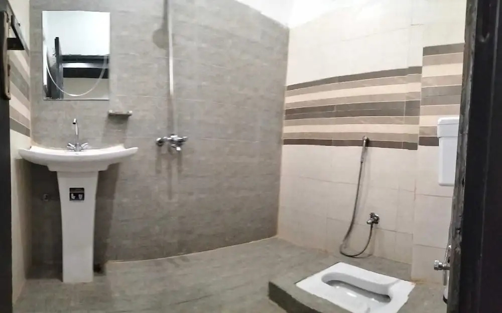 Hotel Sky Inn