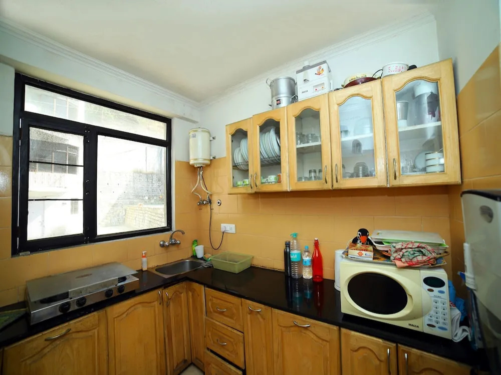 OYO 13165 Home Valley View Mehali