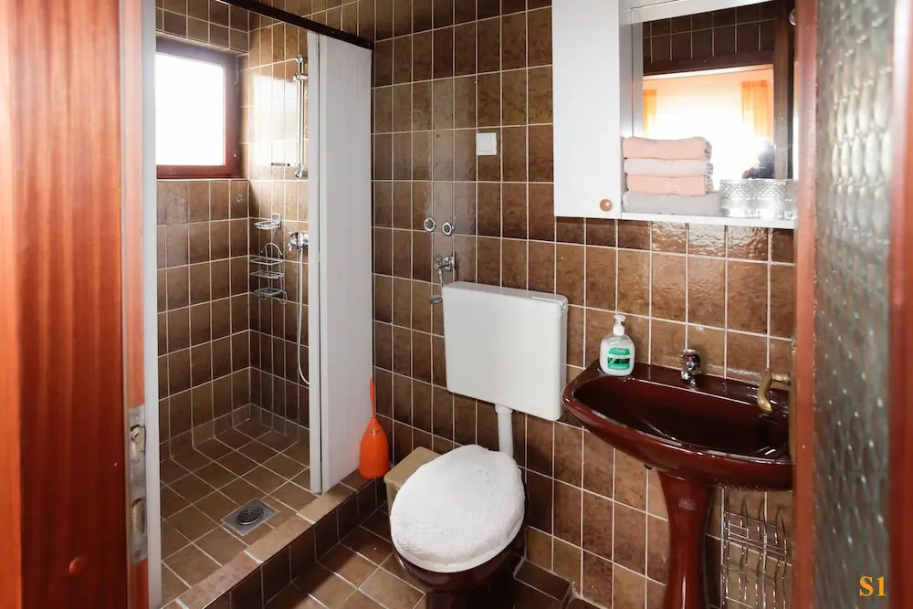 Apartments and Room Drazen
