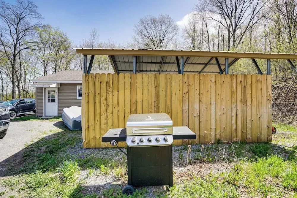 Mtn Views & Private Yard: Retreat in Cornwallville
