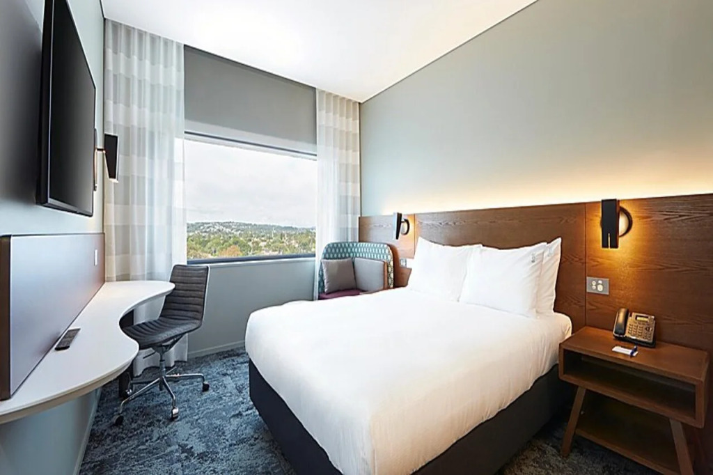 Holiday Inn Express Sydney Airport by IHG