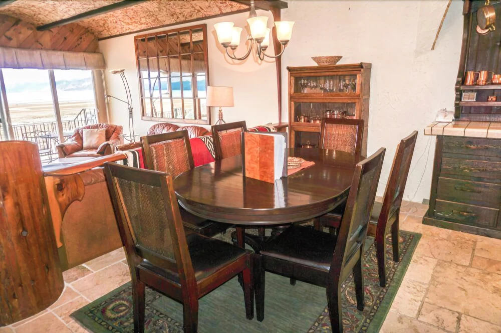 Waterfront Lakeview Ave Tahoe  Rental 2 Bedroom Condo