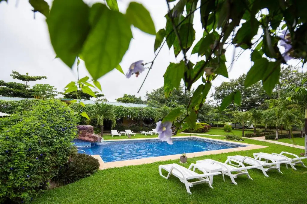 Apartments-Villas Playa Potrero 1