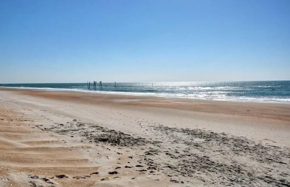Sandy Feet by Topsail Realty