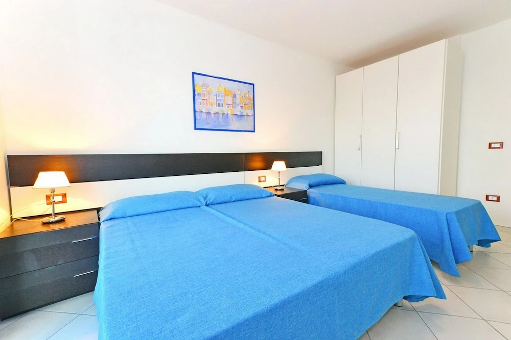 Modern Flat 80 mt From the Beach