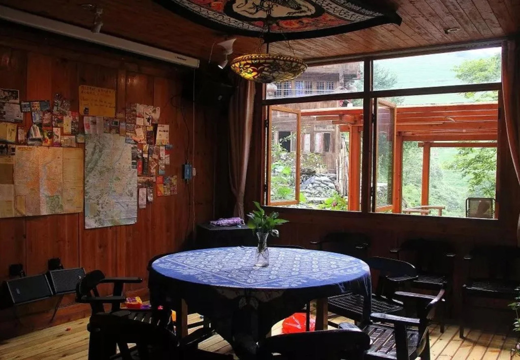 Long Ji International Youth Hostel YHA