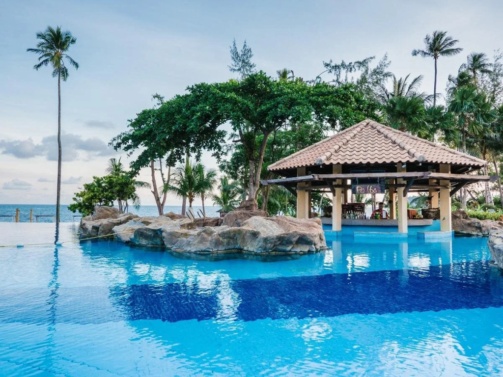 Indra Maya Pool Villas
