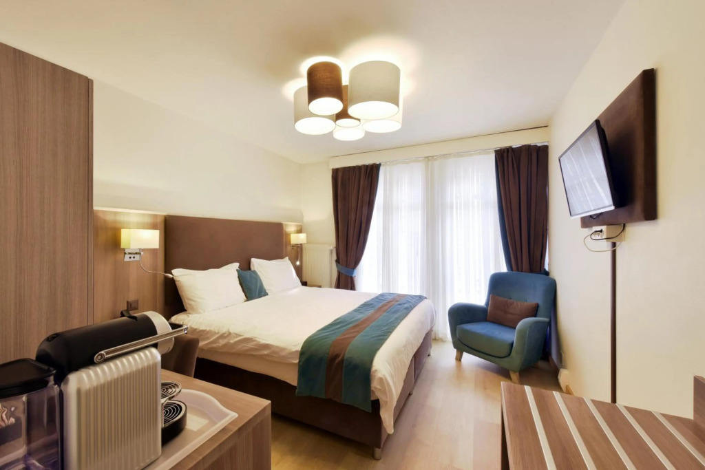 Hotel Rousseau