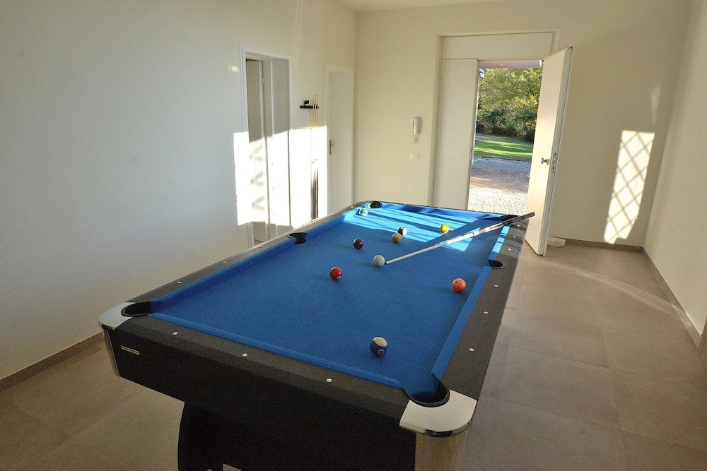 Villa Rossa Up To 10 People With Pool