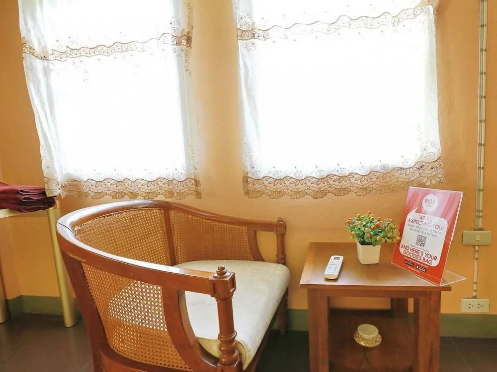 Vieng Tha Kan 1112 Garden By NIDA Rooms