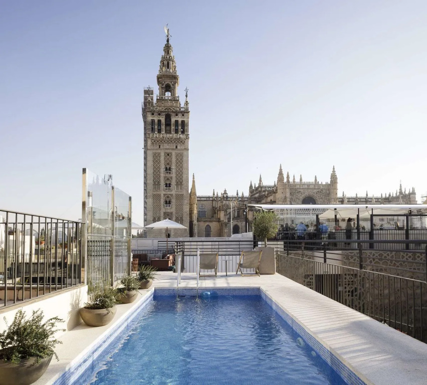 EME Catedral Mercer Hotel