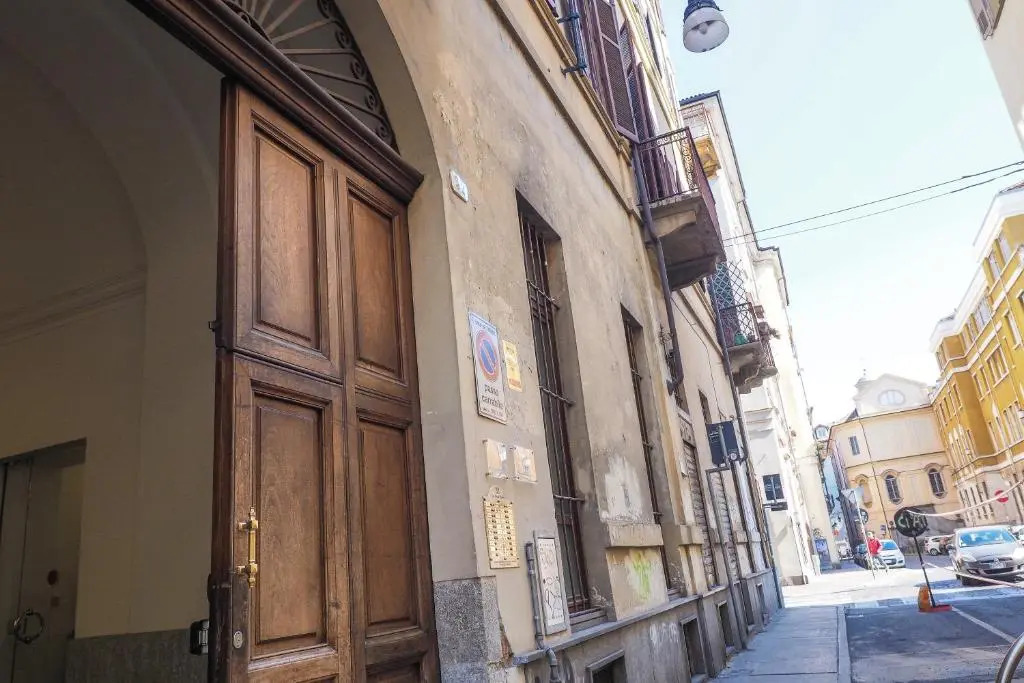 Santa Chiara 32