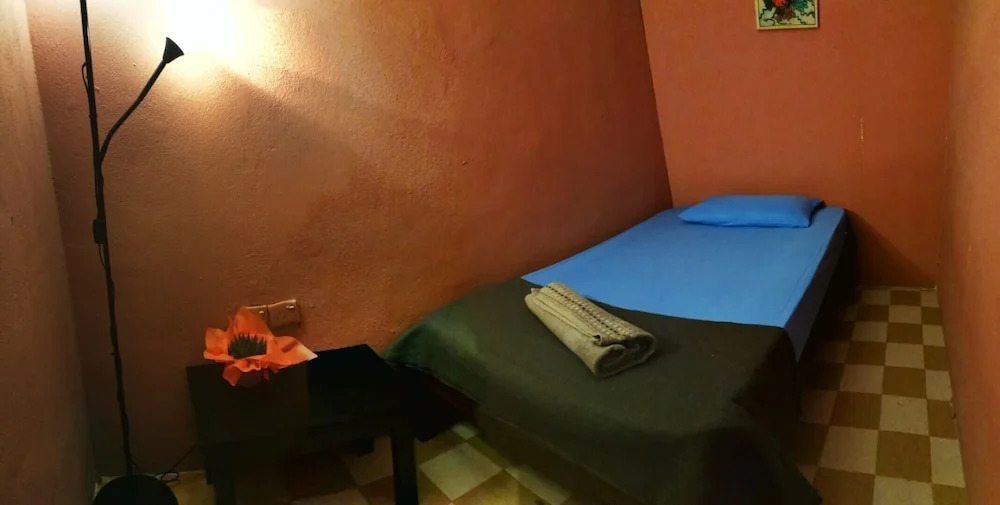 2Coconuts Hostel