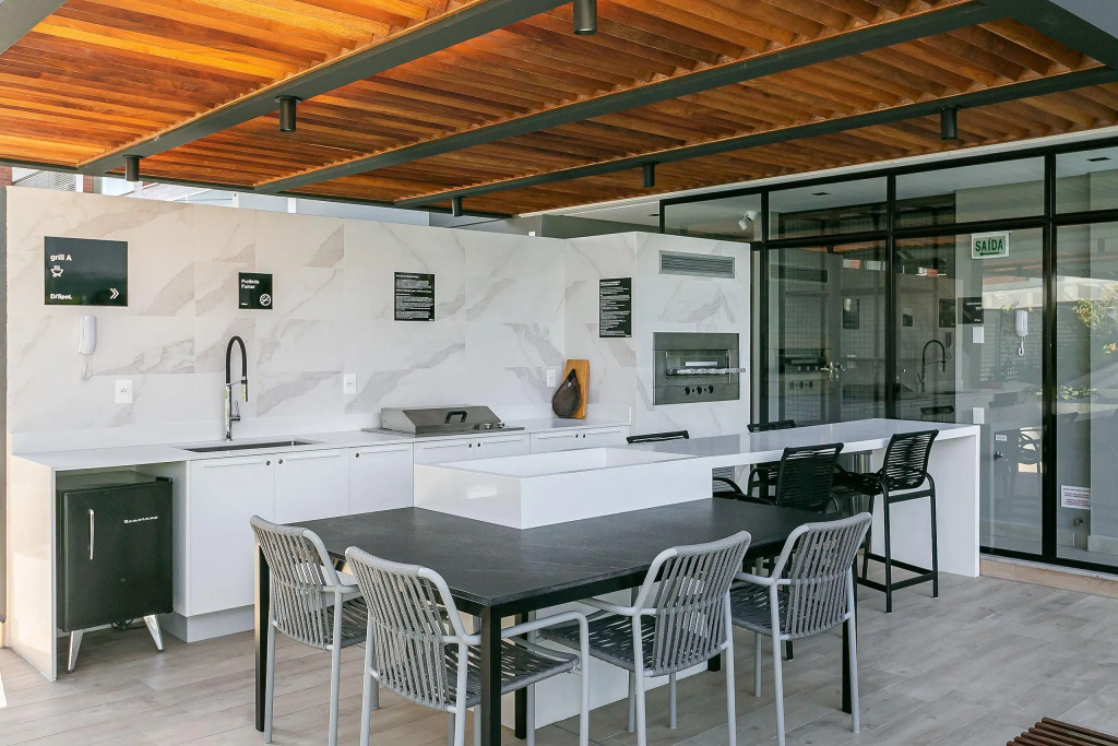 Moderno Em Condomínio Com Foodhall #corg02