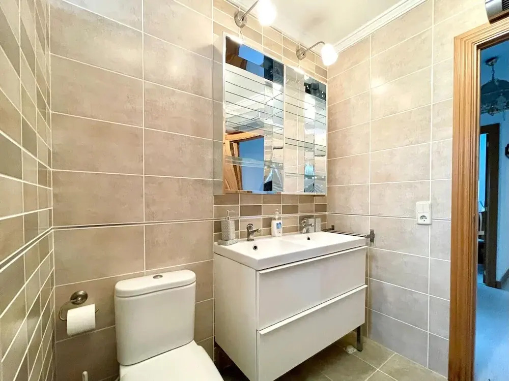 Villa in Roquetas near Beach & Pool