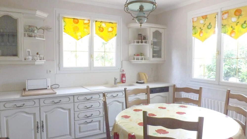 House With 4 Bedrooms in Thiéblemont-farémont, With Enclosed Garden an