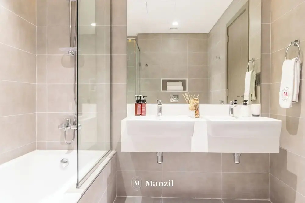 Manzil - Spacious 2BR near Dubai Mall