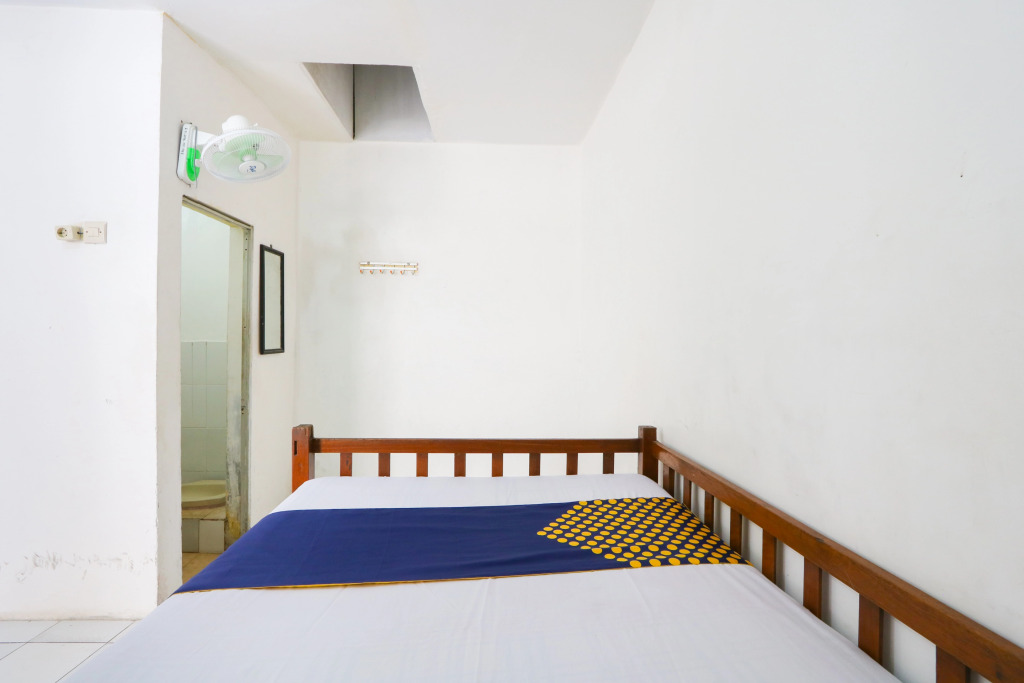 SPOT ON 2422 Hotel Moga Sari