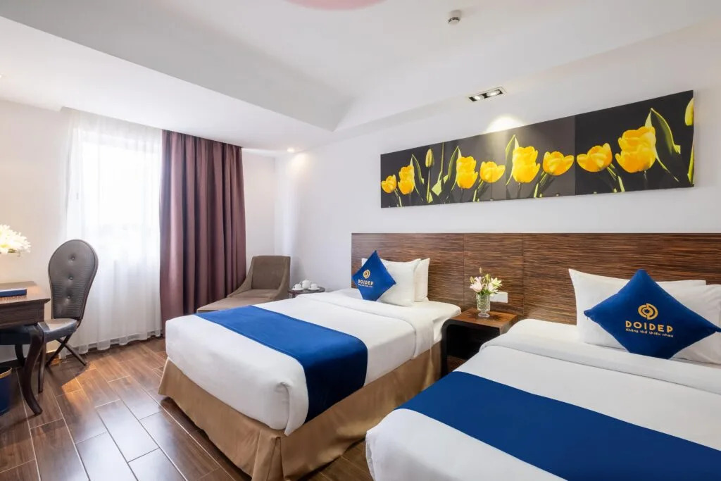 Sandals Lily Hotel